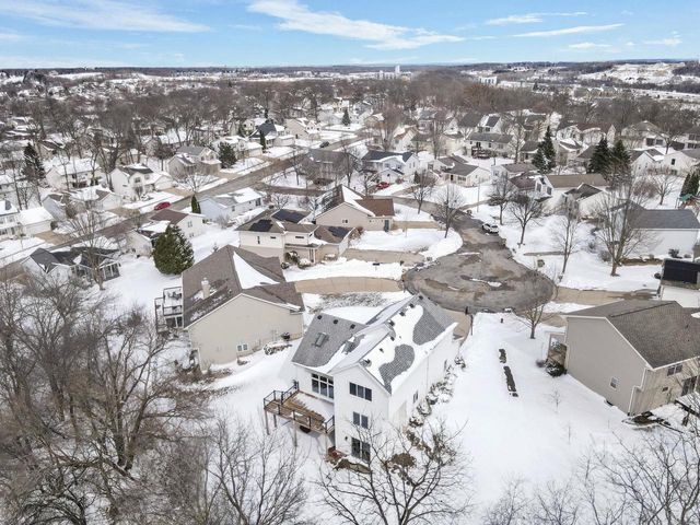 29 Weir Circle, Madison, WI 53719