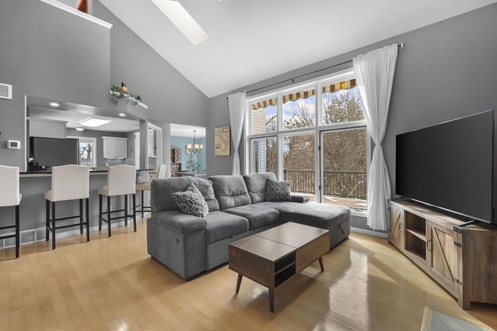 29 Weir Circle, Madison, WI 53719