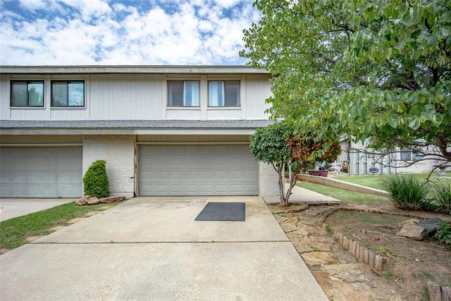9805 Hefner Village Drive, Oklahoma City, OK 73162