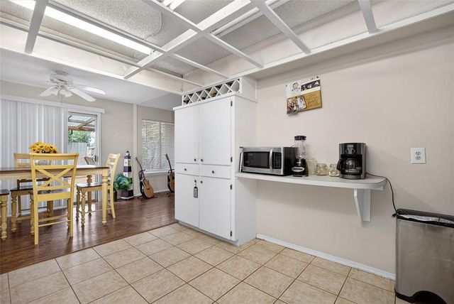 9805 Hefner Village Drive, Oklahoma City, OK 73162