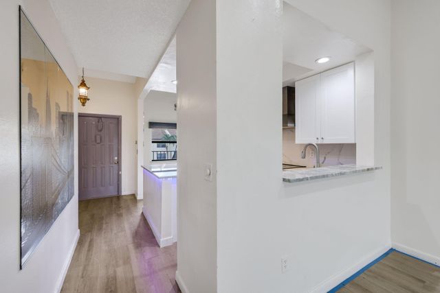 7891 Willow Springs Drive 1022, Lake Worth Beach, FL 33467