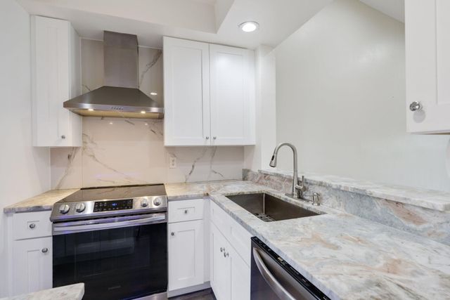 7891 Willow Springs Drive 1022, Lake Worth Beach, FL 33467