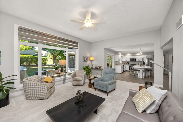 3508 Southern Woods Drive, Des Moines, IA 50321