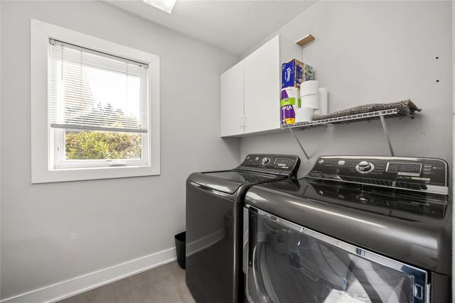 3508 Southern Woods Drive, Des Moines, IA 50321