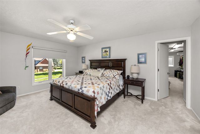 3508 Southern Woods Drive, Des Moines, IA 50321