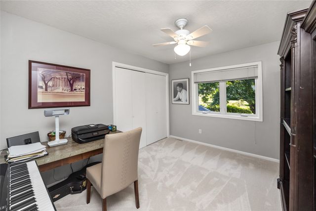 3508 Southern Woods Drive, Des Moines, IA 50321