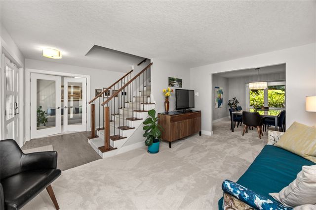 3508 Southern Woods Drive, Des Moines, IA 50321