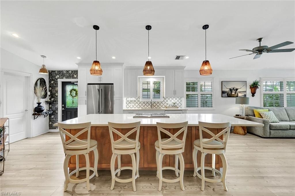 5011 Kingston WAY, NAPLES, FL 34119 — photo 4