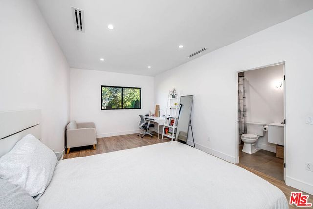 17150 Vintage Street, Northridge, CA 91325