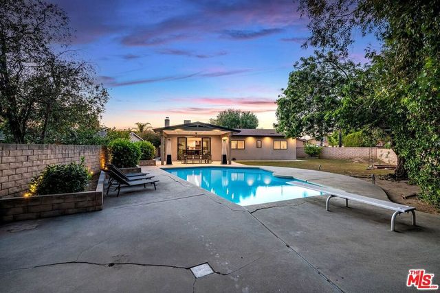 17150 Vintage Street, Northridge, CA 91325