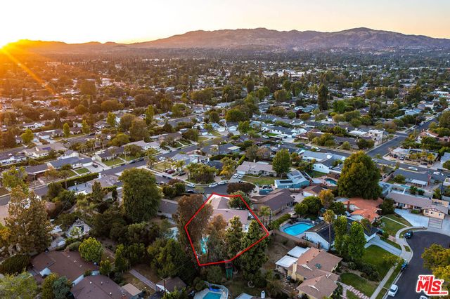 17150 Vintage Street, Northridge, CA 91325