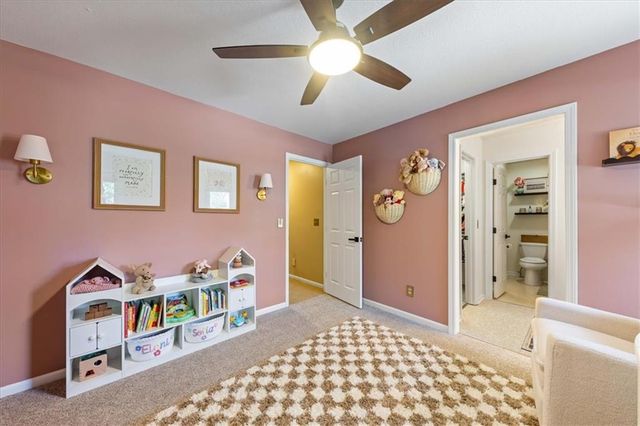 6728 N Quincy Circle, Kansas City, MO 64119