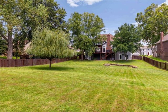 6728 N Quincy Circle, Kansas City, MO 64119