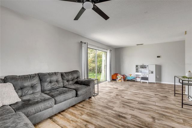 2550 VESPERO STREET, Deltona, FL 32738