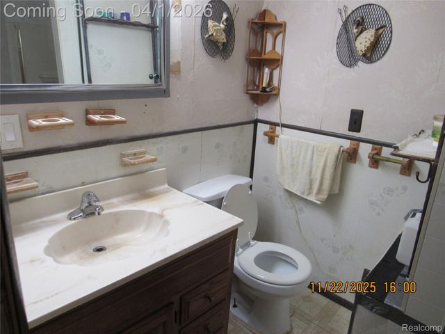 4803 McClellan Street, Detroit, MI 48214