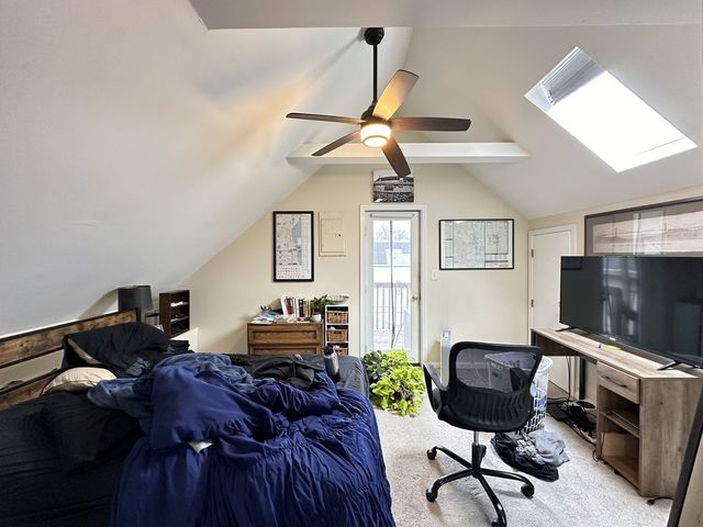 1738 W NELSON Street 2, Chicago, IL 60657