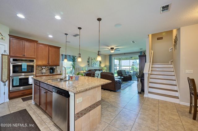 3476 OGLEBAY Drive, Green Cove Springs, FL 32043