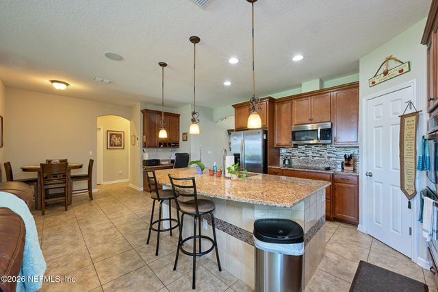 3476 OGLEBAY Drive, Green Cove Springs, FL 32043
