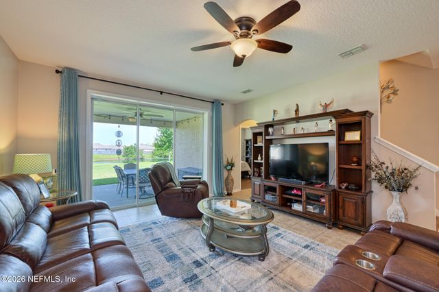 3476 OGLEBAY Drive, Green Cove Springs, FL 32043