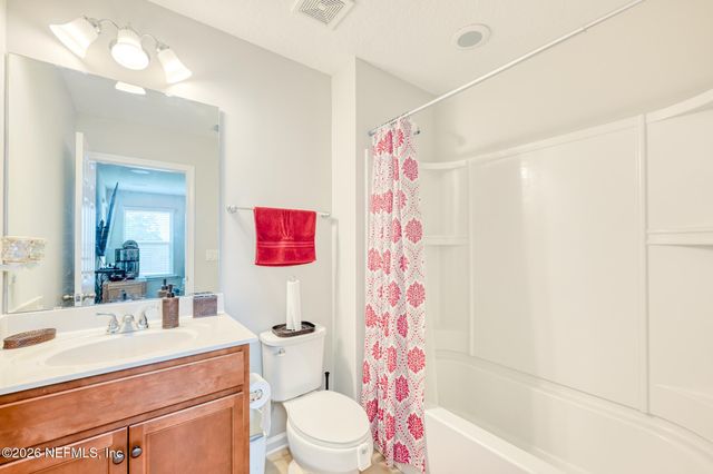 3476 OGLEBAY Drive, Green Cove Springs, FL 32043