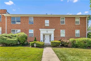 3279 Warrensville Center Road 3A, Shaker Heights, OH 44122