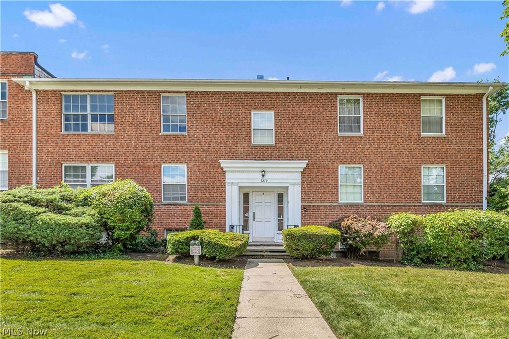 3279 Warrensville Center Road 3A, Shaker Heights, OH 44122
