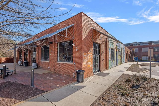 2916 Dogwood Avenue, Charlotte, NC 28206