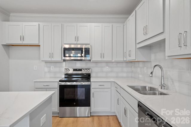 2916 Dogwood Avenue, Charlotte, NC 28206