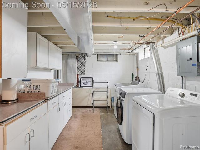 4574 Fella Street, Shelby Twp, MI 48316