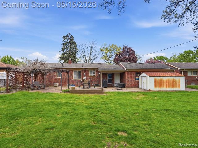 4574 Fella Street, Shelby Twp, MI 48316