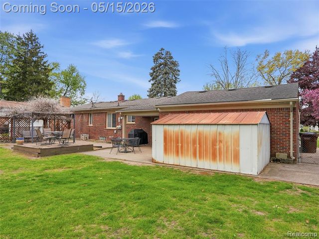 4574 Fella Street, Shelby Twp, MI 48316