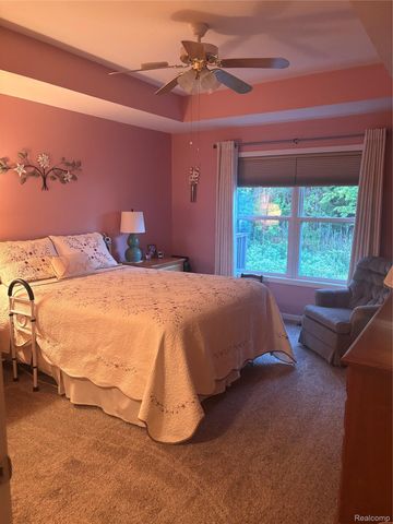 25843 Ashby Drive, Harrison Charter Township, MI 48045