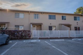 1527 NW 80th Avenue I, Margate, FL 33063