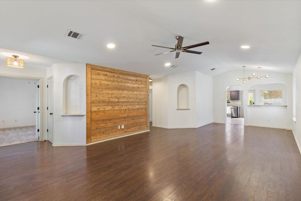 4500 Mather, Kyle, TX 78640