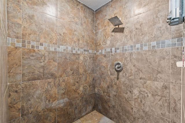 6750 MAGNOLIA HOMES ROAD, Orlando, FL 32810