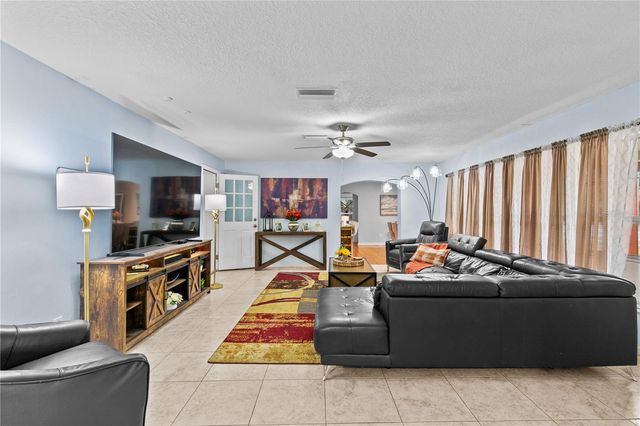 6750 MAGNOLIA HOMES ROAD, Orlando, FL 32810