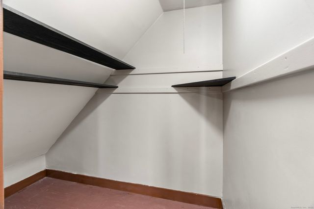 117 Whitney Street 3rd Fl, Hartford, CT 06105