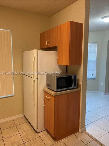 307 Belmont Ln, North Lauderdale, FL 33068