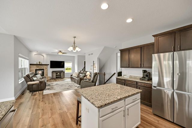 N44W22870 Bridge STREET, Pewaukee, WI 53072