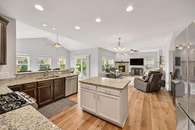 N44W22870 Bridge STREET, Pewaukee, WI 53072
