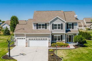 N44W22870 Bridge STREET, Pewaukee, WI 53072