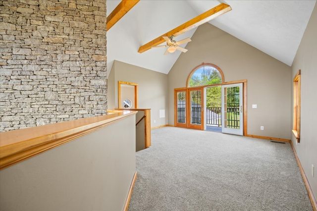 216 Old Wolf Hill Rd, Bethpage, TN 37022