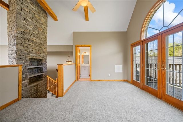 216 Old Wolf Hill Rd, Bethpage, TN 37022