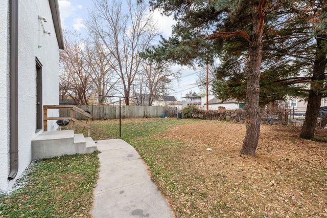 2500 16th Avenue S, Minneapolis, MN 55404