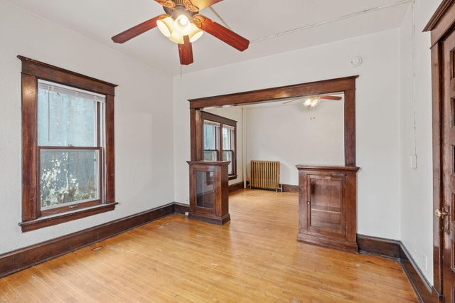 2500 16th Avenue S, Minneapolis, MN 55404