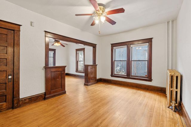 2500 16th Avenue S, Minneapolis, MN 55404