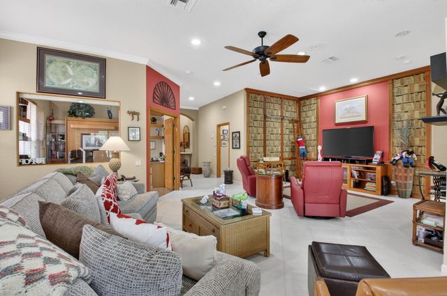 7325 Haviland Circle, Boynton Beach, FL 33437