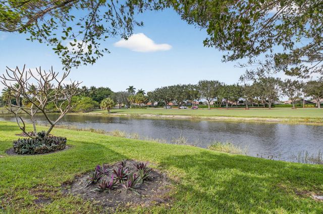 7325 Haviland Circle, Boynton Beach, FL 33437