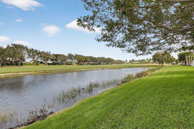 7325 Haviland Circle, Boynton Beach, FL 33437