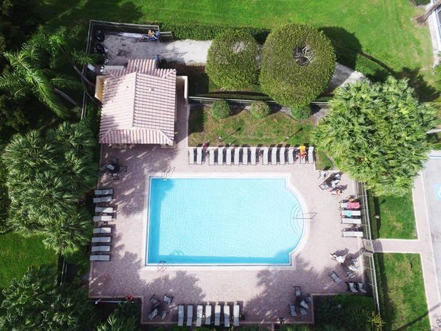 7325 Haviland Circle, Boynton Beach, FL 33437